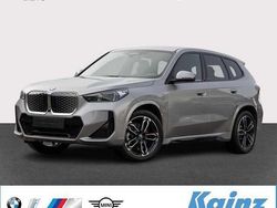 Spacesilber metallic Gebraucht 2024 BMW iX1 M Sport SUV | 48.890 € (Teuer)