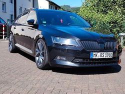 Schwarz Gebraucht 2018 Skoda Superb SportLine Kombi | 18.000 € (Fairer Preis)