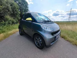 Grau Gebraucht 2010 Smart ForTwo Coupé Coupé | 5.699 € (Etwas zu teuer)