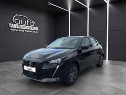 Weiß Gebraucht 2021 Peugeot e-208 Kleinwagen | 15.450 € (Fairer Preis)