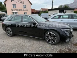 Obsidianschwarzmet. Gebraucht 2024 Mercedes E220 Kombi | 43.440 € (Superpreis)