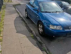 Blau Gebraucht 2003 Audi A3 Kombi | 1.050 € (Superpreis)