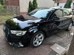 Schwarz Gebraucht 2018 Audi A3 Sport Limousine | 15.700 € (Guter Preis)