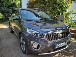 Grau Gebraucht 2016 Kia Sorento Platinum Edition SUV | 18.500 € (Guter Preis)