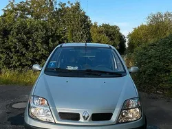 Grau Gebraucht 2002 Renault Scénic Van / Kleinbus | 990 € (Guter Preis)