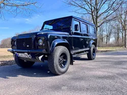 Schwarz Gebraucht 2010 Land Rover Defender S SUV | 29.950 €
