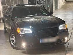 Schwarz Gebraucht 2014 Chrysler 300C Limousine | 11.500 €