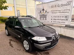 Schwarz Gebraucht 2006 Renault Mégane GrandTour Avantage Kombi | 2.100 € (Fairer Preis)
