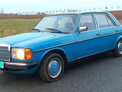 Blau Gebraucht 1980 Mercedes 190 Limousine | 7.990 €