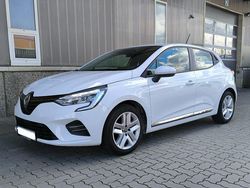 Weiß Gebraucht 2019 Renault Clio V Kleinwagen | 11.990 € (Fairer Preis)
