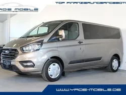Silber Gebraucht 2018 Ford Transit Custom Trend Van / Kleinbus | 34.800 €