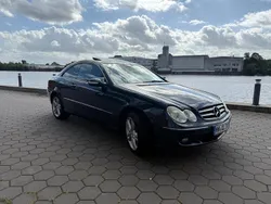 Schwarz Gebraucht 2007 Mercedes 220 Avantgarde Limousine | 6.999 €