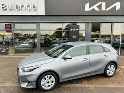 (css) lunar silver m Neu 2024 Kia Ceed Comfort Limousine | 25.490 € (Fairer Preis)
