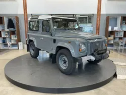 Grau Gebraucht 2012 Land Rover Defender SUV | 326.900 €