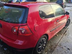 Rot Gebraucht 2007 VW Golf V Sound Limousine | 1.250 € (Superpreis)