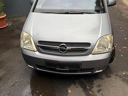 Silber Gebraucht 2004 Opel Corsa Kleinwagen | 2.850 € (Fairer Preis)