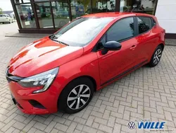 Rot Gebraucht 2023 Renault Clio V Equilibre Limousine | 15.330 € (Fairer Preis)