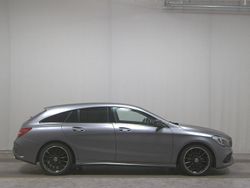 Grau Gebraucht 2019 Mercedes CLA200 Shooting Brake AMG line Kombi | 16.480 € (Fairer Preis)