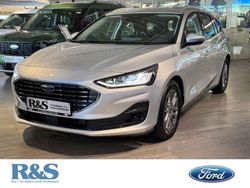Moondust silver metallic Gebraucht 2025 Ford Focus Titanium Kombi | 29.750 € (Fairer Preis)