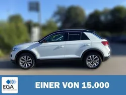 Weiß Gebraucht 2021 VW T-Roc Comfortline SUV | 23.840 € (Fairer Preis)