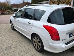 Weiß Gebraucht 2011 Peugeot 308 Kombi | 3.500 € (Teuer)