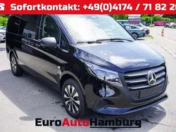 Obsidianschwarz metallic () Neu 2025 Mercedes Vito Van / Kleinbus | 57.690 €