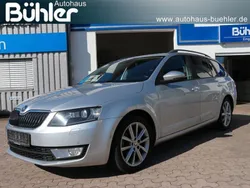 Brilliantsilber metallic Gebraucht 2013 Skoda Octavia Kombi | 8.900 € (Superpreis)