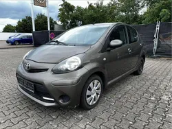 Bronze Gebraucht 2012 Toyota Aygo Cool Kleinwagen | 2.900 € (Guter Preis)