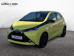 Gelb Gebraucht 2016 Toyota Aygo X-cite Kleinwagen | 9.690 € (Etwas zu teuer)