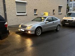 Silber Gebraucht 2001 Mercedes CLC180 Kleinwagen | 5.800 €