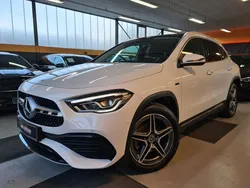 Digitalweiss metalliclack Gebraucht 2021 Mercedes GLA250 AMG SUV | 36.990 € (Fairer Preis)