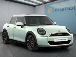 Grün Gebraucht 2024 Mini Cooper S Kleinwagen | 31.649 € (Etwas zu teuer)