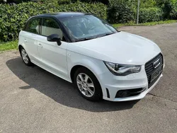 Weiß Gebraucht 2013 Audi A1 Sportback Attraction Kleinwagen | 7.600 € (Fairer Preis)