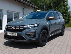 Schiefergrau Gebraucht 2024 Dacia Jogger Extreme Van / Kleinbus | 22.800 € (Fairer Preis)