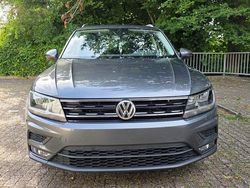 Grau Gebraucht 2018 VW Tiguan SUV | 25.900 € (Fairer Preis)