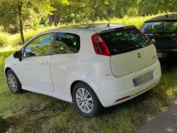 Weiß Gebraucht 2006 Fiat Punto Kleinwagen | 1.400 € (Fairer Preis)
