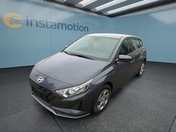 Grau Neu 2025 Hyundai i20 Kleinwagen | 20.399 € (Teuer)