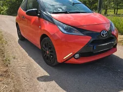 Orange Gebraucht 2014 Toyota Aygo X-cite Kleinwagen | 5.450 € (Fairer Preis)