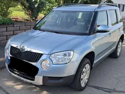 Blau Gebraucht 2013 Skoda Yeti Ambition SUV | 6.499 € (Fairer Preis)