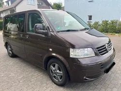 Braun Gebraucht 2008 VW T5 Highline Van | 12.500 € (Etwas zu teuer)