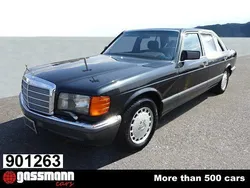 Schwarz Gebraucht 1990 Mercedes 560 Limousine | 35.900 €
