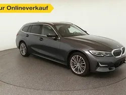 Grau Gebraucht 2021 BMW 330 Luxury Line Limousine | 33.560 € (Fairer Preis)