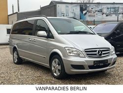 Silber Gebraucht 2012 Mercedes Viano Edition Van / Kleinbus | 21.800 € (Teuer)