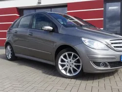 Grau Gebraucht 2006 Mercedes B150 Sport Van / Kleinbus | 6.900 €