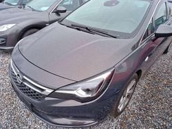 Phantom/rocky/asteroid grey Gebraucht 2016 Opel Astra Innovation Limousine | 10.350 € (Guter Preis)