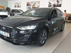 Schwarz Gebraucht 2023 Ford Focus ST-Line Kombi | 24.850 € (Fairer Preis)