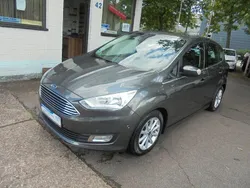 Grau Gebraucht 2017 Ford C-MAX Titanium Van / Kleinbus | 8.950 € (Guter Preis)