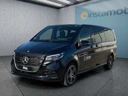 Schwarz Gebraucht 2025 Mercedes 300 Van / Kleinbus | 82.799 €