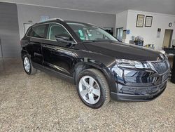 Cerna magic/black magic Gebraucht 2018 Skoda Karoq Style SUV | 17.600 € (Guter Preis)