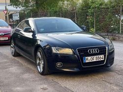 Blau Gebraucht 2010 Audi A5 Sport Coupé | 10.650 € (Etwas zu teuer)